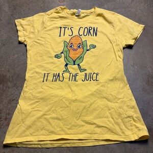 Its Corn It Has The Juice shirt funny trendy viral yellow Tshirt Women’s Small